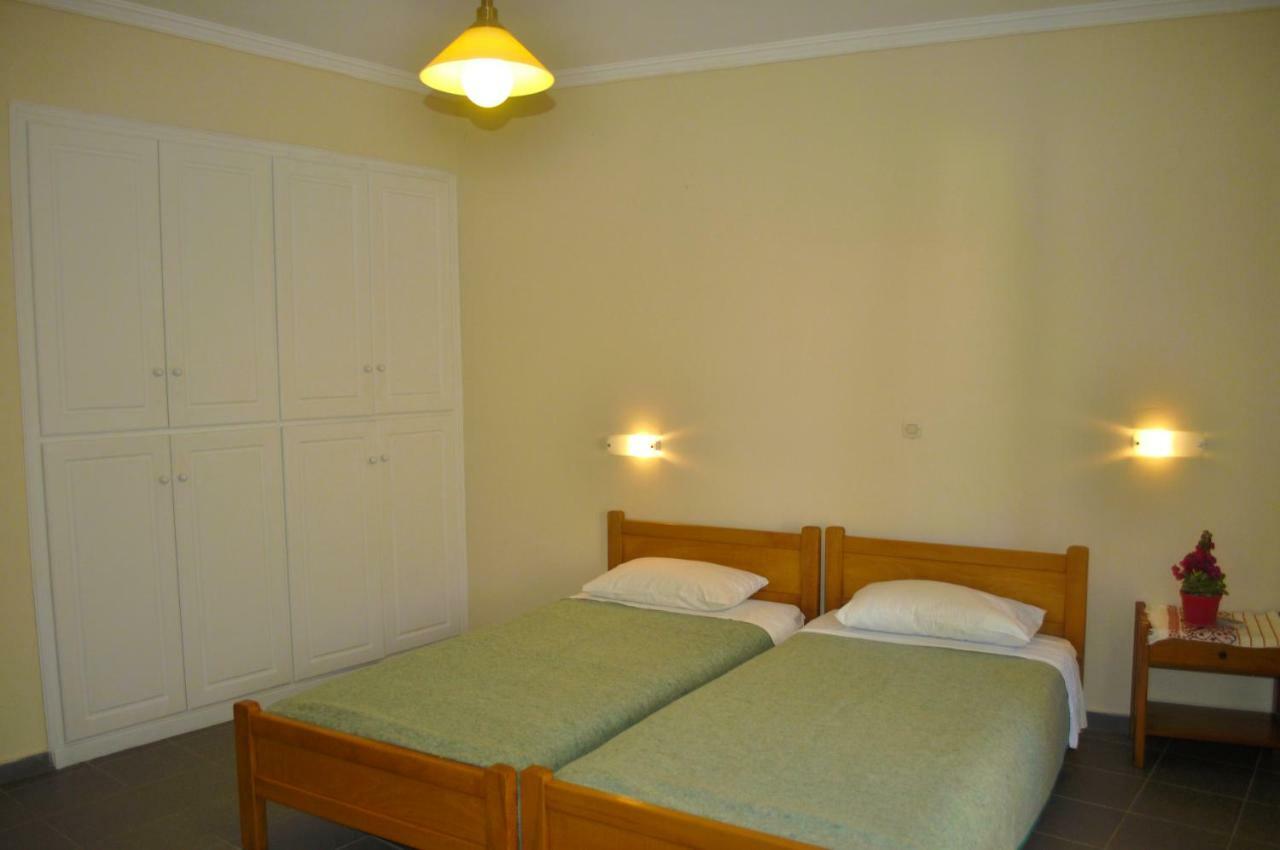 Holiday Studio Apartments Yannis On Agios Gordios Beach In Corfu Exteriér fotografie